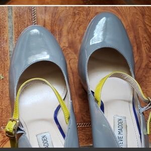 Steve Madden Gray, blue, and Yellow Women's Platform Pumps Shoes Size 9 1/2